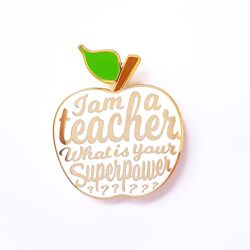 Pin I am a teacher / Studio Inktvis